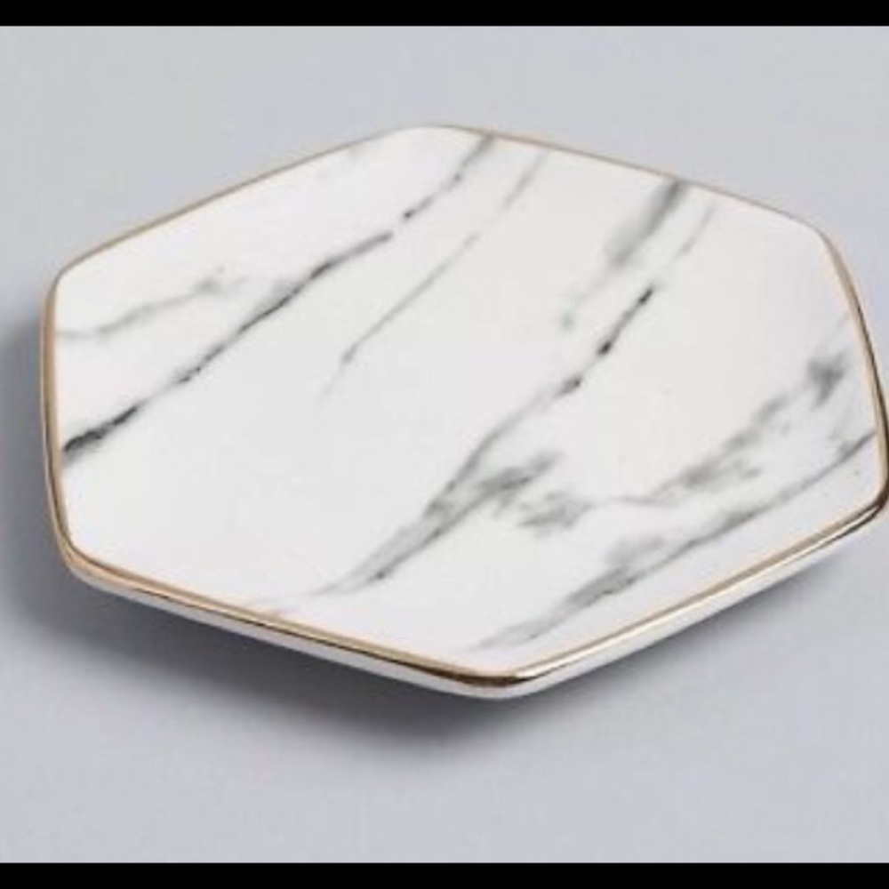 Pier 1 Imports Marble Ring Dish